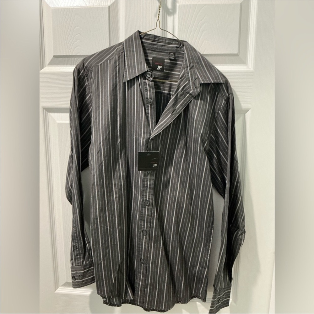 JF J.Ferrar Gray Casual Button Down Shirt with Subtle Stripes